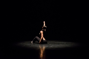 Il mio centro Choreografia: Patrizia Cartei. Tancuje: Marta Cappelini, a.h. (IT) Company: MultiVersoDanza